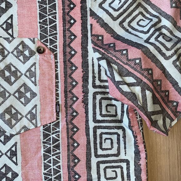 Vans LRG Men's Short Sleeve Button Shirt 100% Cotton Red Blue Tribal Geometric - Picture 4 of 7